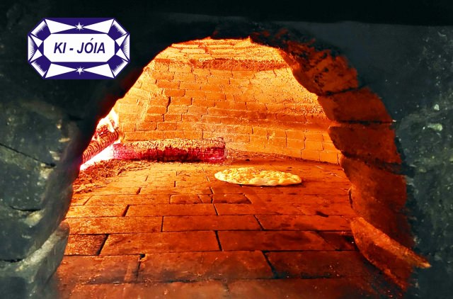 O "berço" das nossas pizzas - Forno a Lenha Pizzaria Ki Jóia
